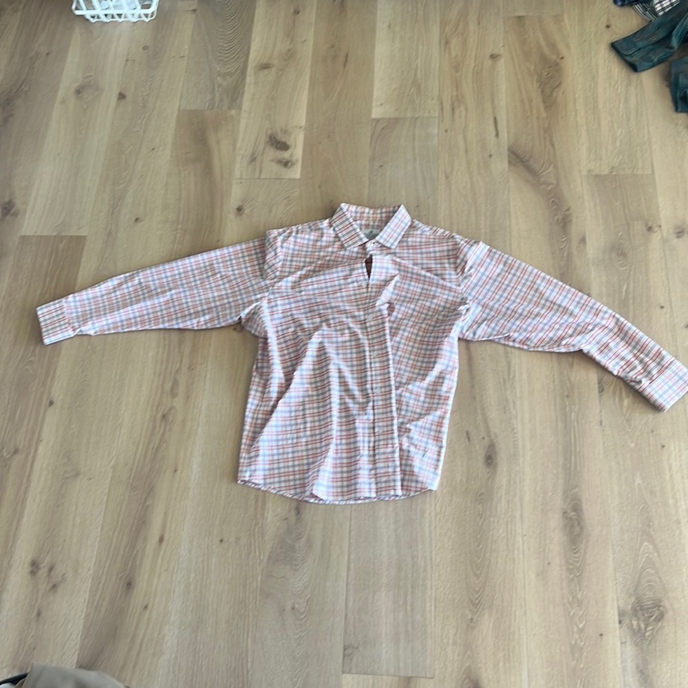 Multi colored shirt Size XXL barley used